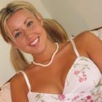 hot girls dating in Glasgow